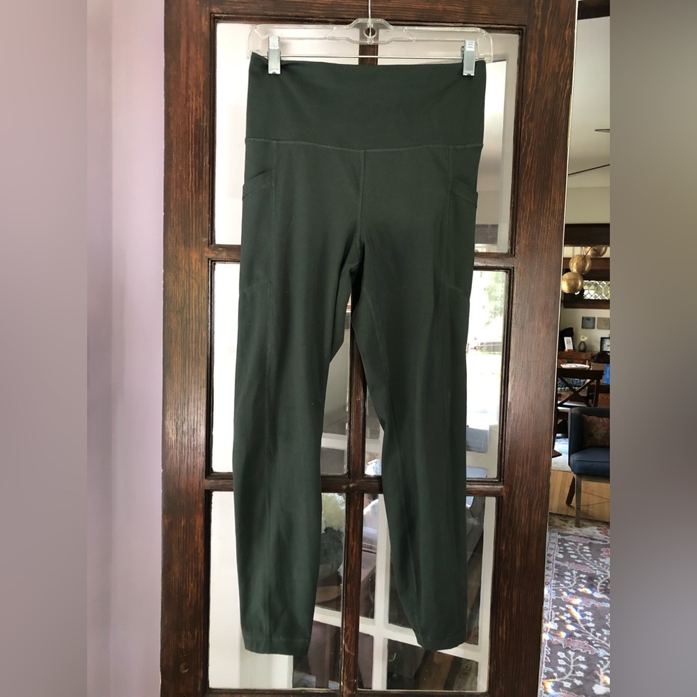 Women’s leggings size L - brand new